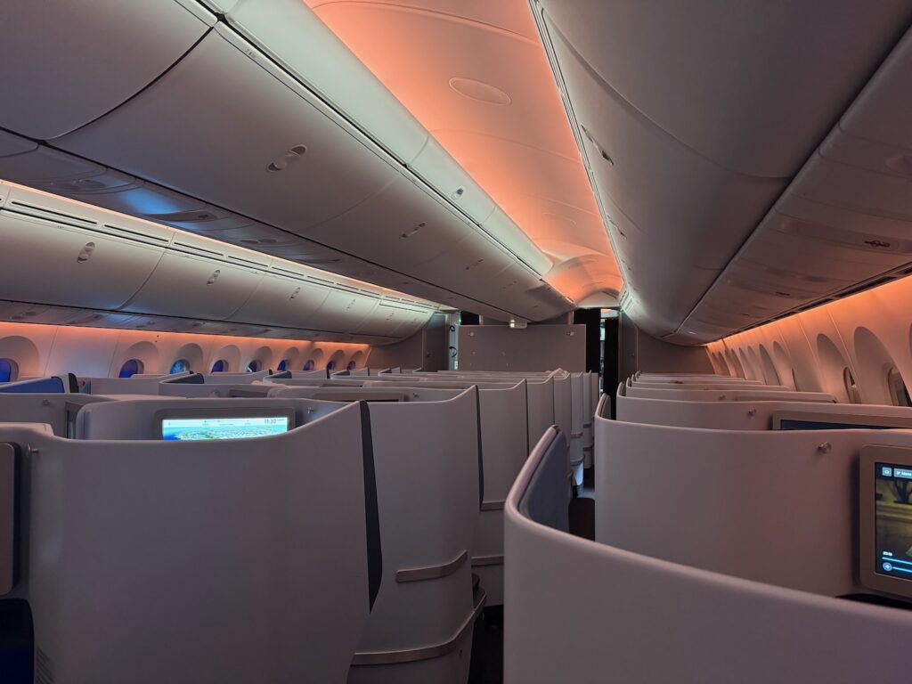 60,000 Miles For KLM 787-10 World Business Class To Los Angeles: Great Food, Comfortable Seat, One Big Flaw