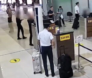 Malaysia Airlines Pilot Caught Smuggling 70K Ecstasy Pills And Vial Of Clean Urine, Then Fails Drug Test Malaysia Airlines Pilot Caught Smuggling 70K Ecstasy Pills And Vial Of Clean Urine, Then Fails Drug Test