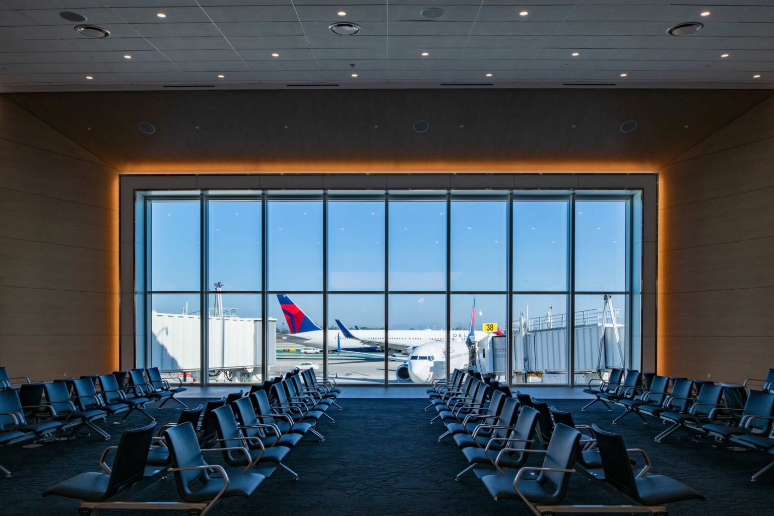 Delta Air Lines Expands LAX Hub With New Routes And Largest-Ever Schedule Delta Air Lines LAX expansion