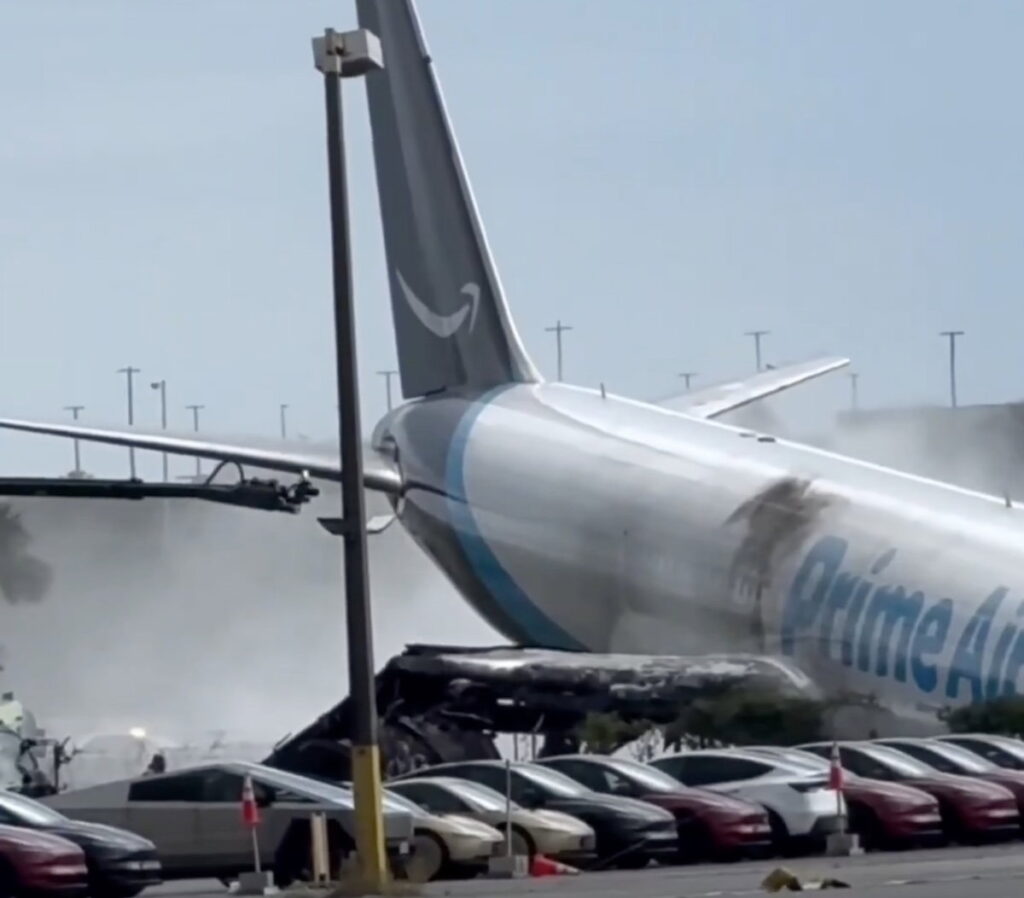 Amazon Air Boeing 767 Overruns Miami Runway, Crosses Street, Comes To Stop In Parking Lot Amazon Air Boeing 767 Overruns Miami Runway, Crosses Street, Comes To Stop In Parking Lot