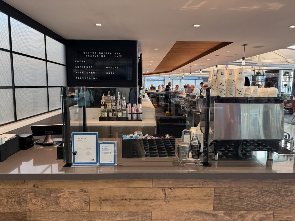 I Crossed Newark Airport For A Shower And Barista Coffee At The United Club