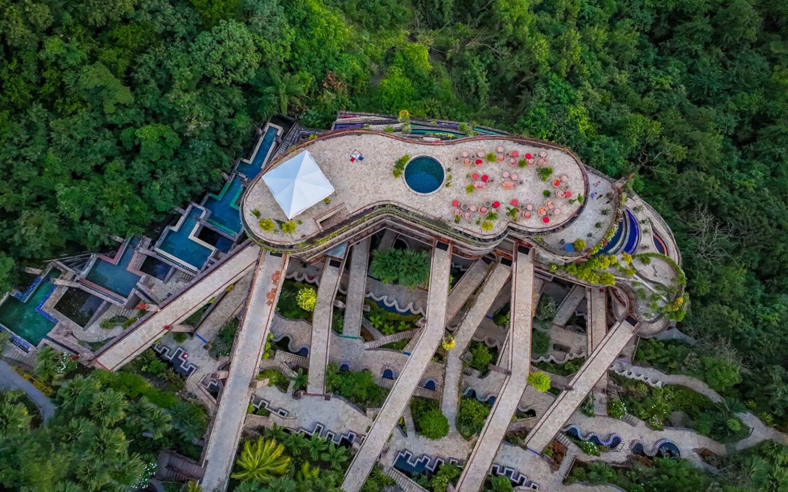 Hotel review: Jade Mountain and Anse Chastanet, St Lucia