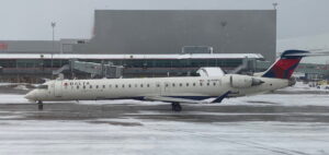 Delta Flight Attendants Clash So Badly That Pilots Call Supervisor For Help