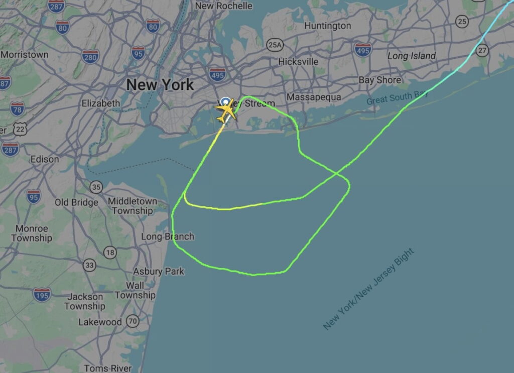 EL AL Pilots Struggle With JFK Go Around, While Controller Struggles To Do His Job