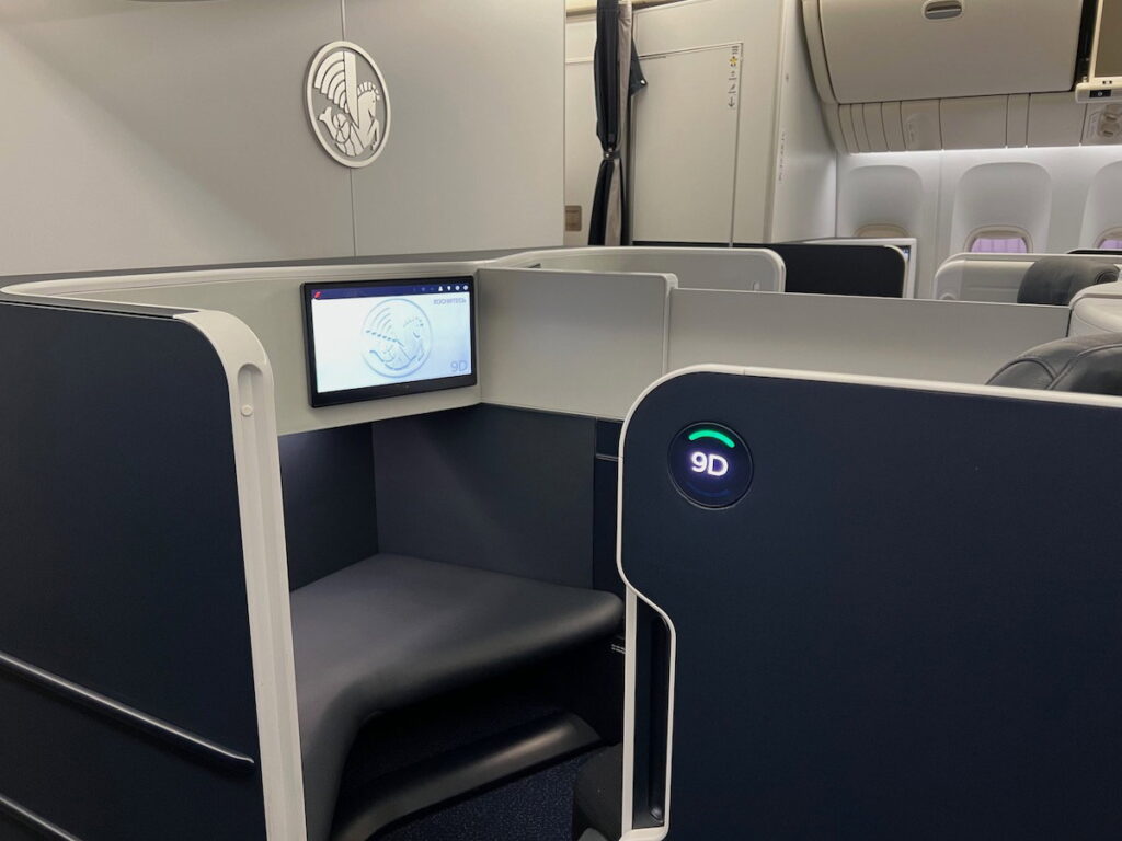 Air France-KLM Flying Blue Credit Card Review: Worth It For Elite Status Chasers Air France-KLM Flying Blue Credit Card Review: Worth It For Elite Status Chasers